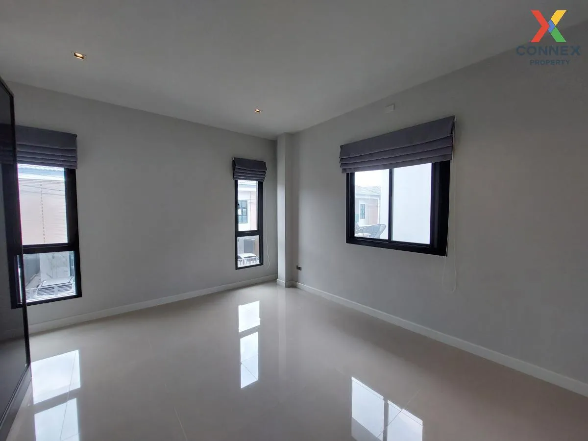 ขายบ้าน  เดอะไบรท์ อมตะนคร ห้องมุม หน้ากว้าง ดอนหัวฬอ เมืองชลบุรี