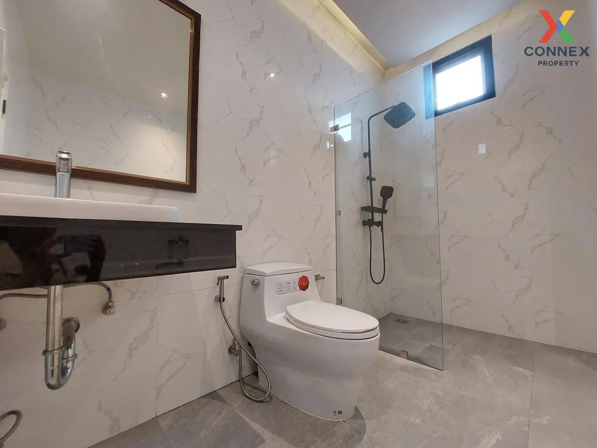 ขายบ้าน  เดอะไบรท์ อมตะนคร ห้องมุม หน้ากว้าง ดอนหัวฬอ เมืองชลบุรี