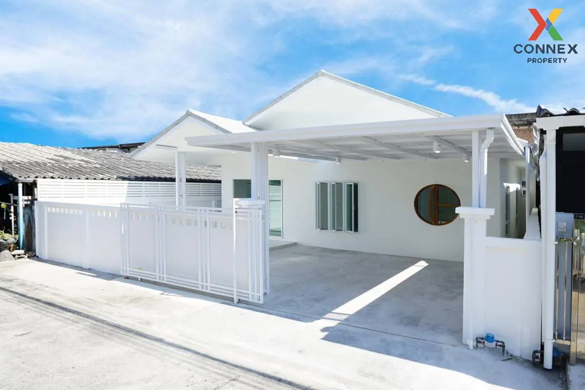 For Sale House , Baan Tha Ruea On Nut 44 , newly renovated , Bang 1