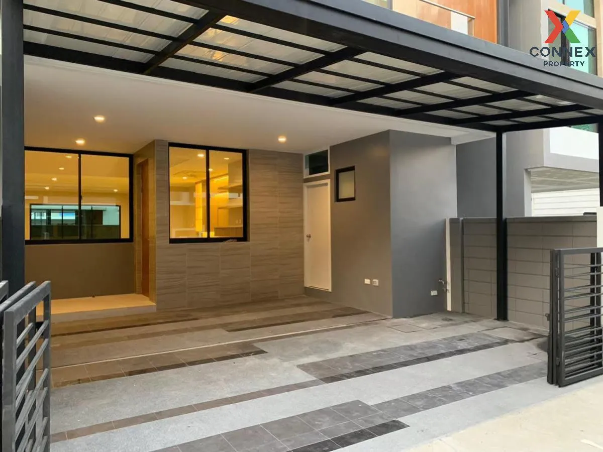 For Rent Townhouse/Townhome  , Nirvana DEFINE Srinakarin-Rama 9 , 2