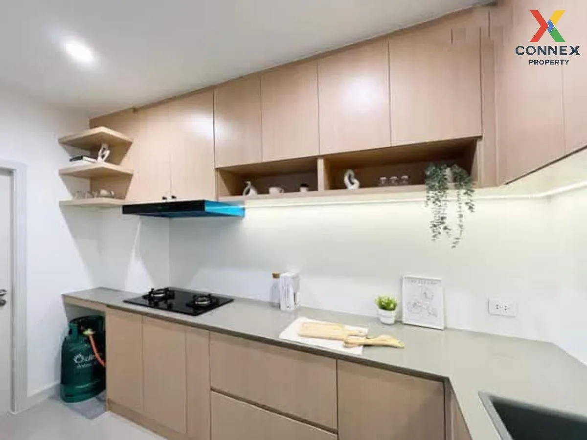 For Rent Townhouse/Townhome  , Nirvana DEFINE Srinakarin-Rama 9 ,
