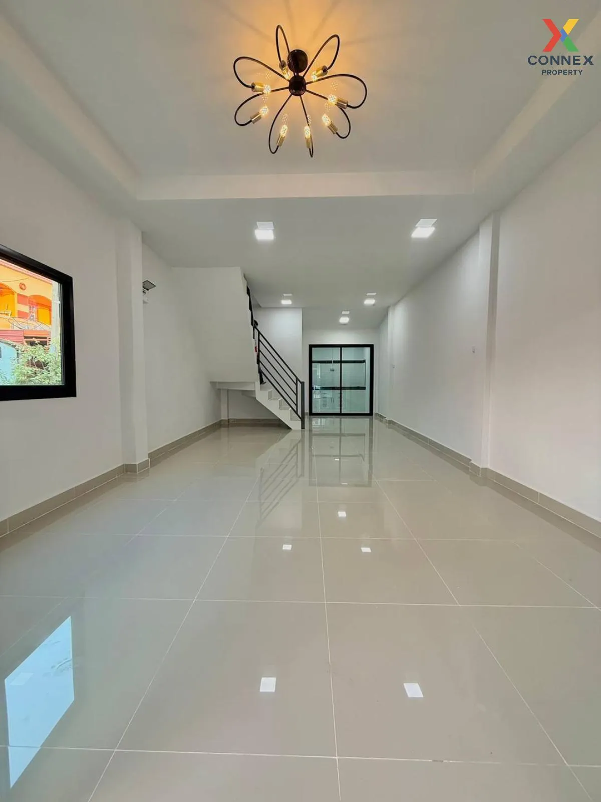 ขายทาวน์เฮ้าส์/ทาวน์โฮม  บ้านศรีประจักษ์ 7 รีโนเวทใหม่ บางบัวทอง 