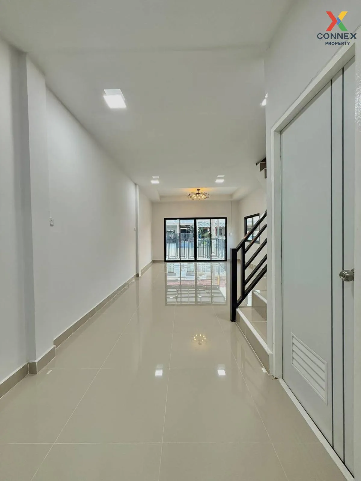 ขายทาวน์เฮ้าส์/ทาวน์โฮม  บ้านศรีประจักษ์ 7 รีโนเวทใหม่ บางบัวทอง 