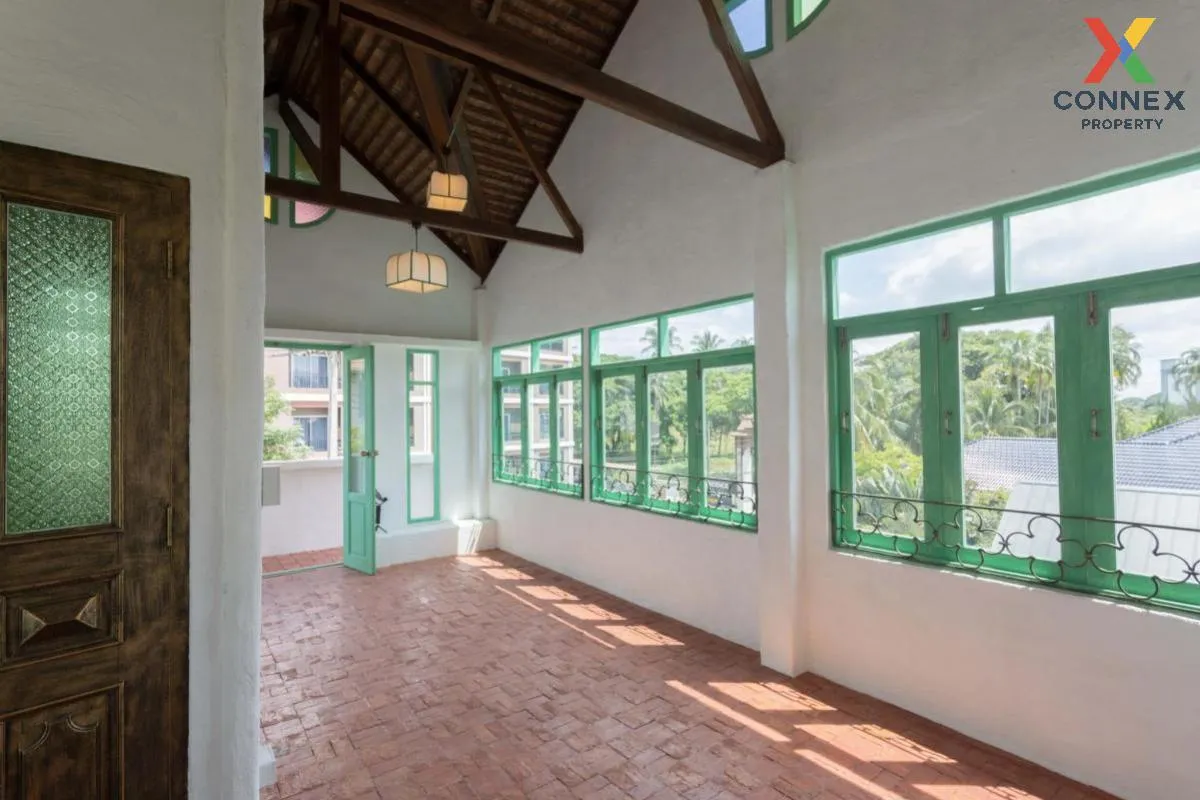 For Rent House , NaNa Pran , nice view , corner unit , wide front