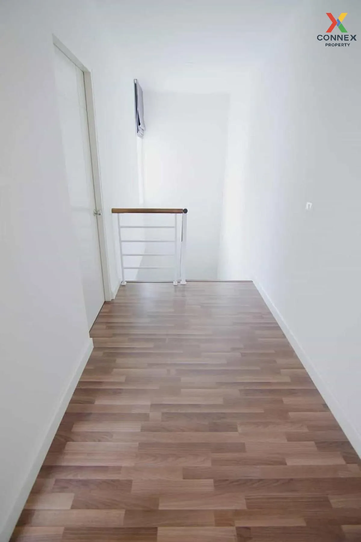 ขายทาวน์เฮ้าส์/ทาวน์โฮม  เบล็ส ทาวน์ ศรีนครินทร์-หนามแดง บางพลี บ