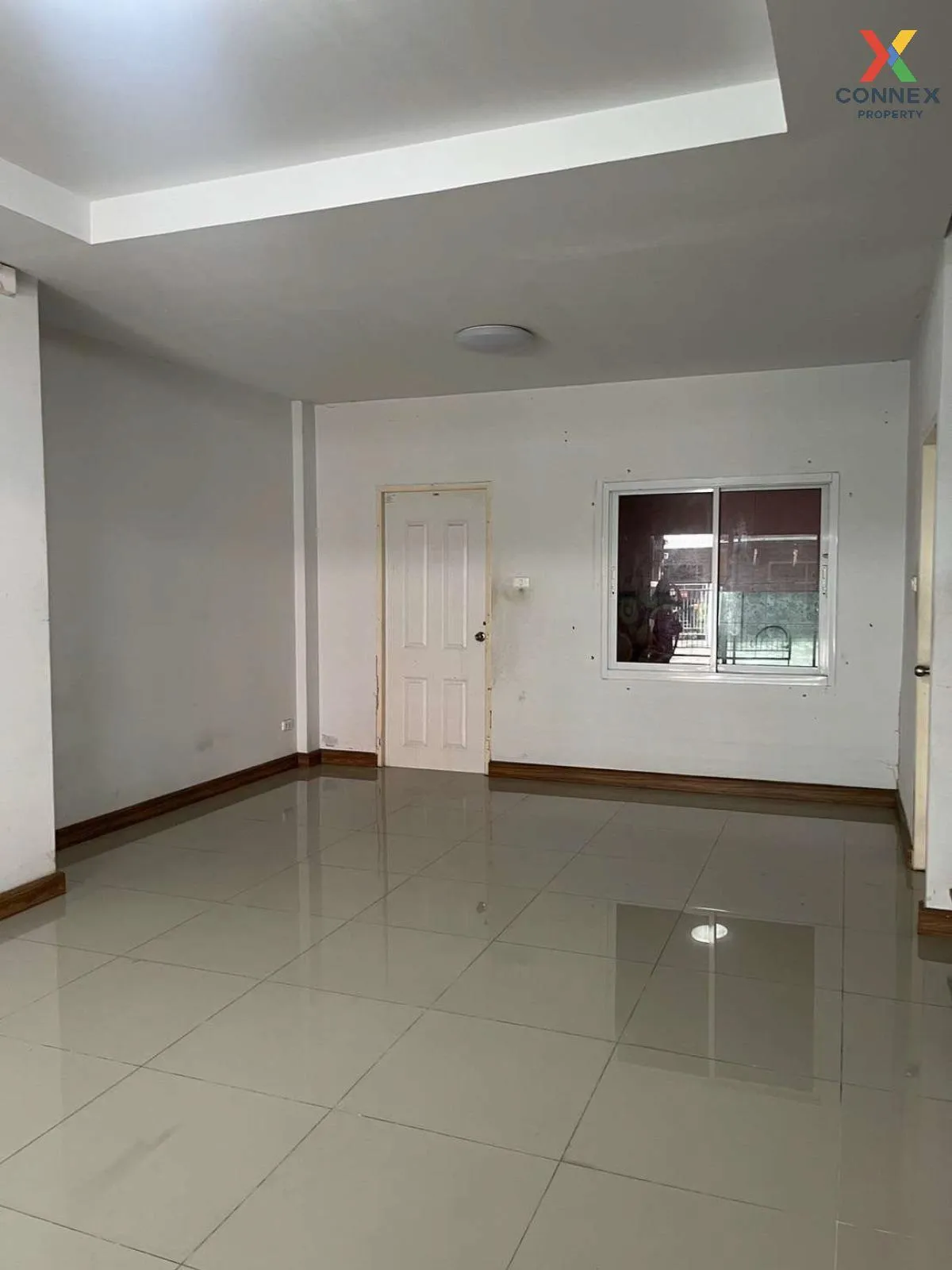 For Sale Townhouse/Townhome  , Baan Meesuk 6 , Na Pa , Mueang Cho 3