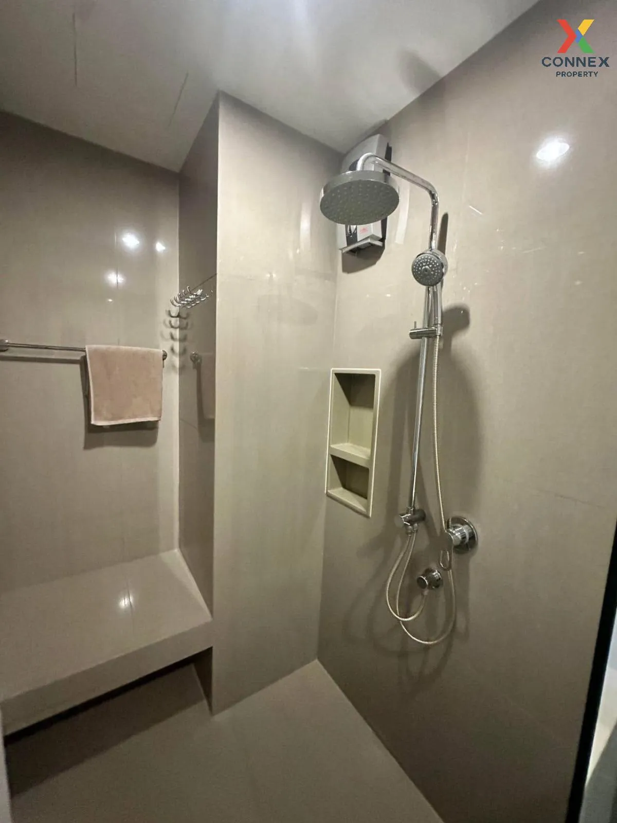 ขายคอนโด  ริทึ่ม สุขุมวิท 42 BTS-เอกมัย พระโขนง เขต คลองเตย กรุงเ