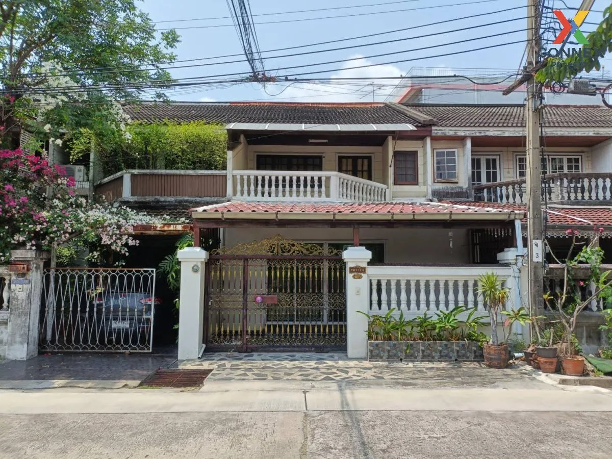 ขายบ้าน  ราชาวิลล่า หน้ากว้าง MRT-ลาดพร้าว 71 (สายสีเหลือง) สะพาน 1