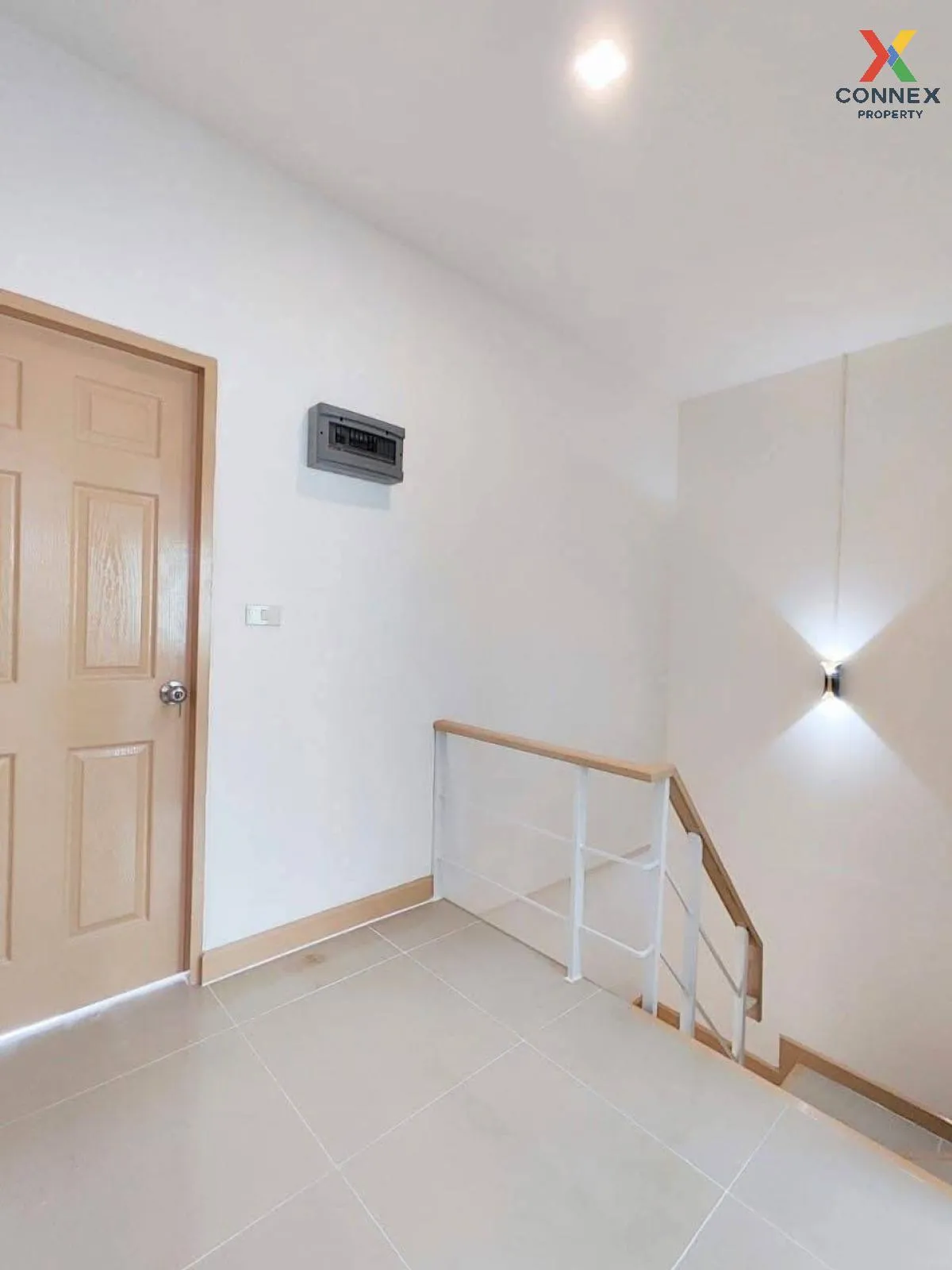 ขายทาวน์เฮ้าส์/ทาวน์โฮม  เดอะ มันนี่ พันธุวงษ์ หน้ากว้าง รีโนเวทใ ขายทาวน์เฮ้าส์/ทาวน์โฮม  เดอะ มันนี่ พันธุวงษ์ หน้ากว้าง รีโนเวทใ