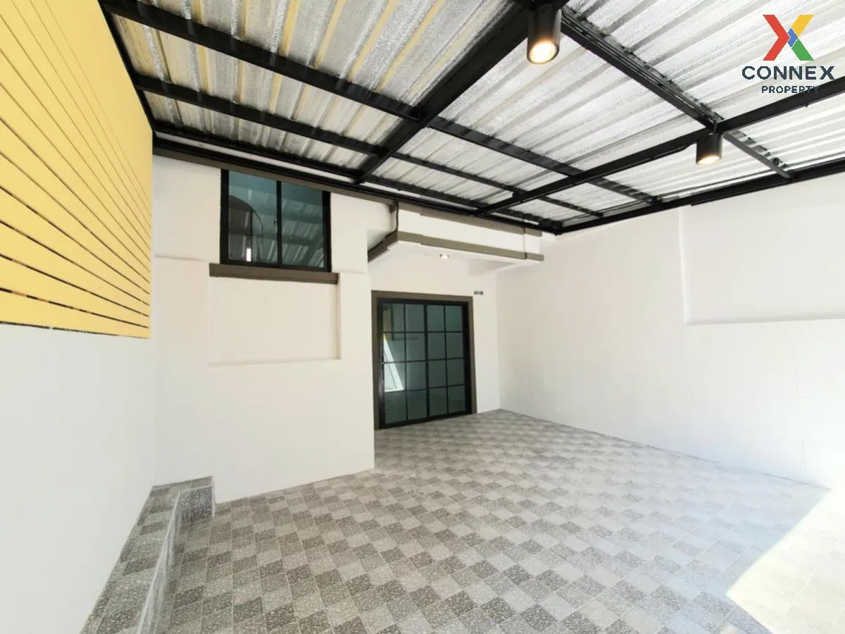 ขายทาวน์เฮ้าส์/ทาวน์โฮม  แสนสุขวิลล่า ห้วยกะปิ รีโนเวทใหม่ ห้วยกะ 2