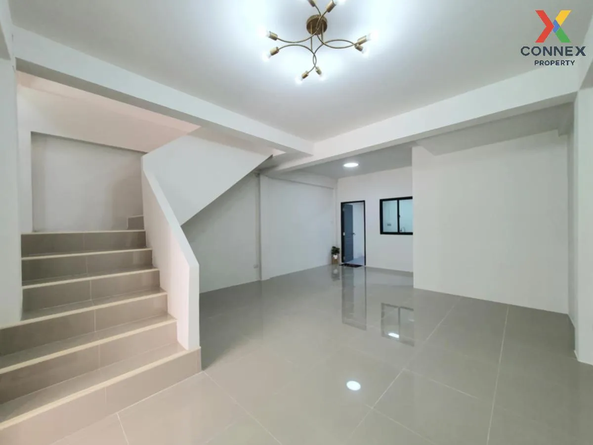 ขายทาวน์เฮ้าส์/ทาวน์โฮม  แสนสุขวิลล่า ห้วยกะปิ รีโนเวทใหม่ ห้วยกะ