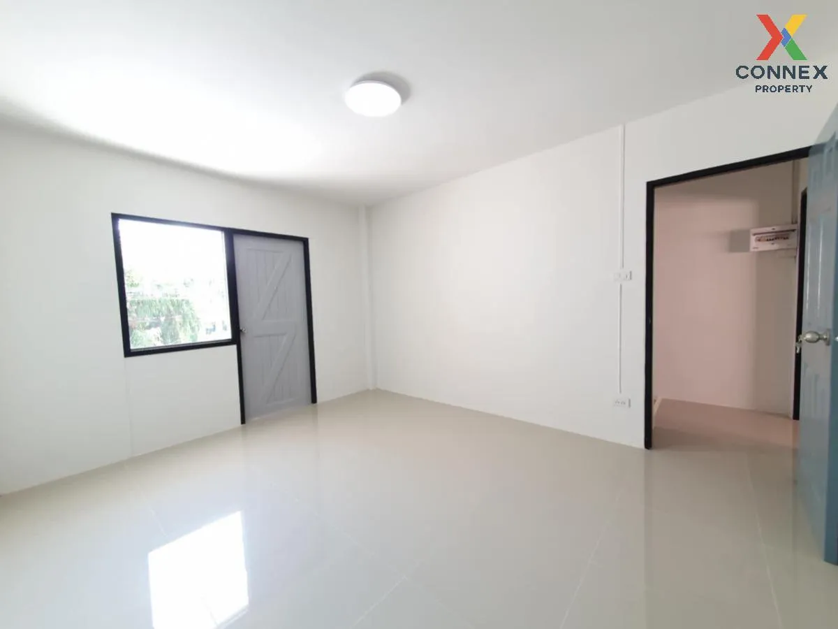 ขายทาวน์เฮ้าส์/ทาวน์โฮม  แสนสุขวิลล่า ห้วยกะปิ รีโนเวทใหม่ ห้วยกะ