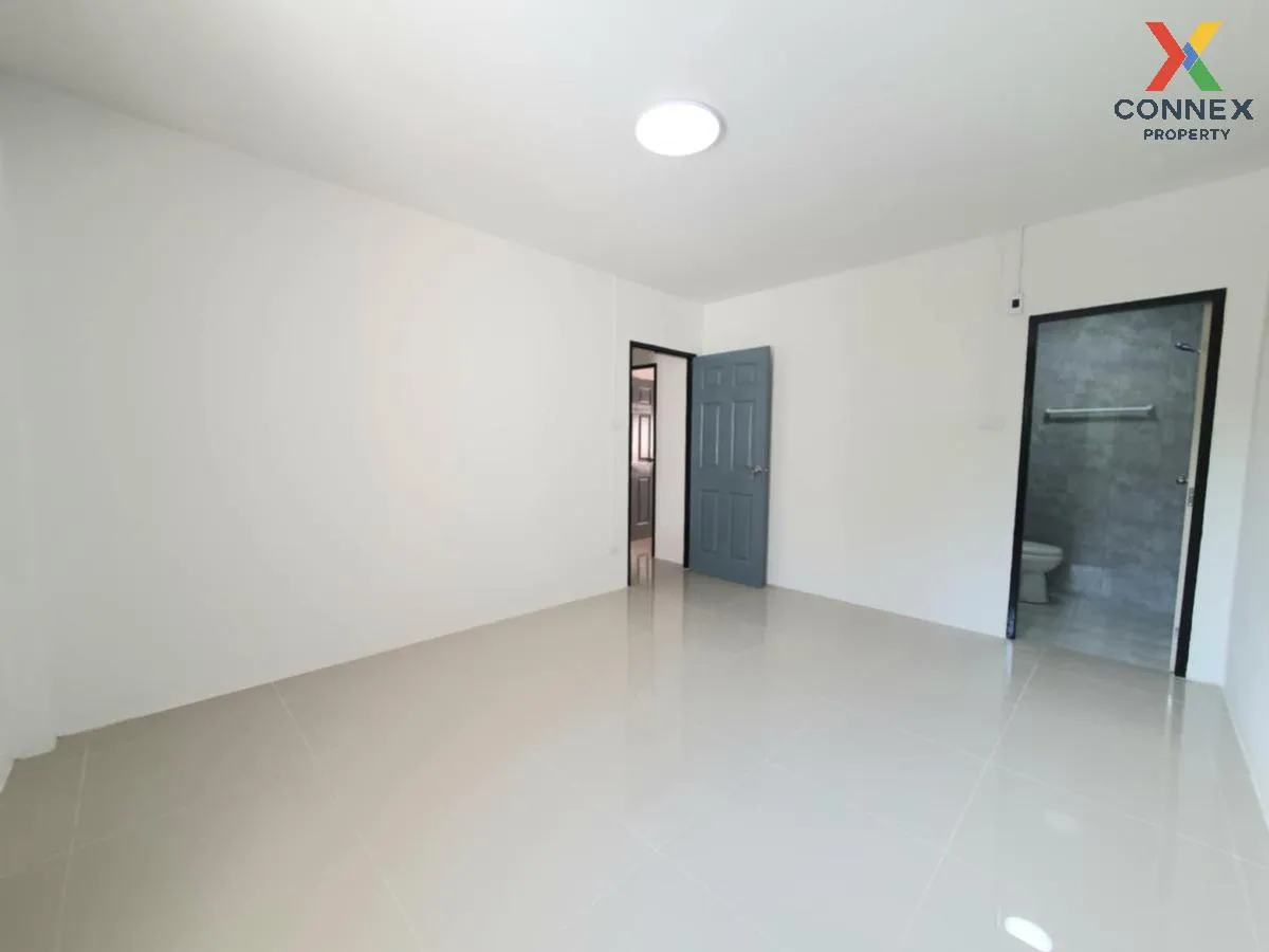 ขายทาวน์เฮ้าส์/ทาวน์โฮม  แสนสุขวิลล่า ห้วยกะปิ รีโนเวทใหม่ ห้วยกะ