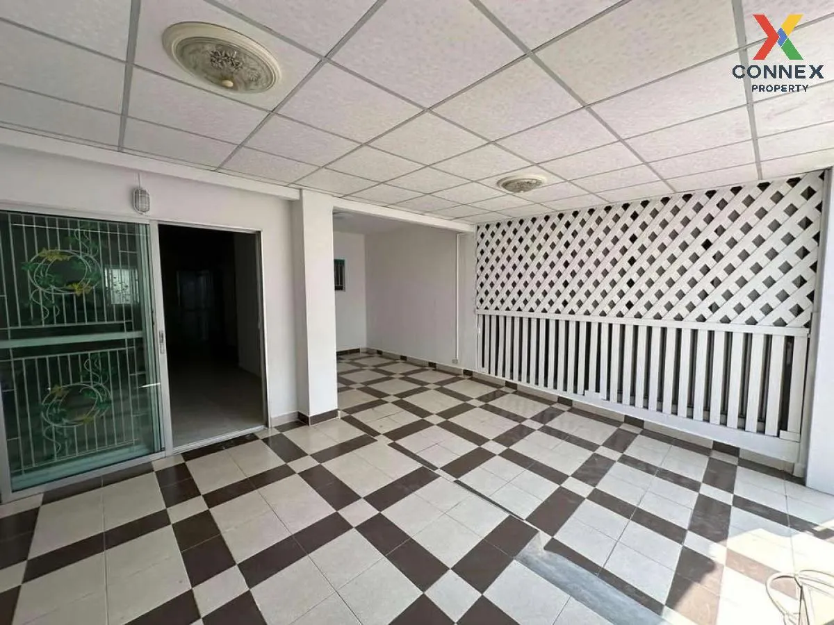 For Sale Townhouse/Townhome  , Baanpruksa 63 Bang Kredee – Pathum 4