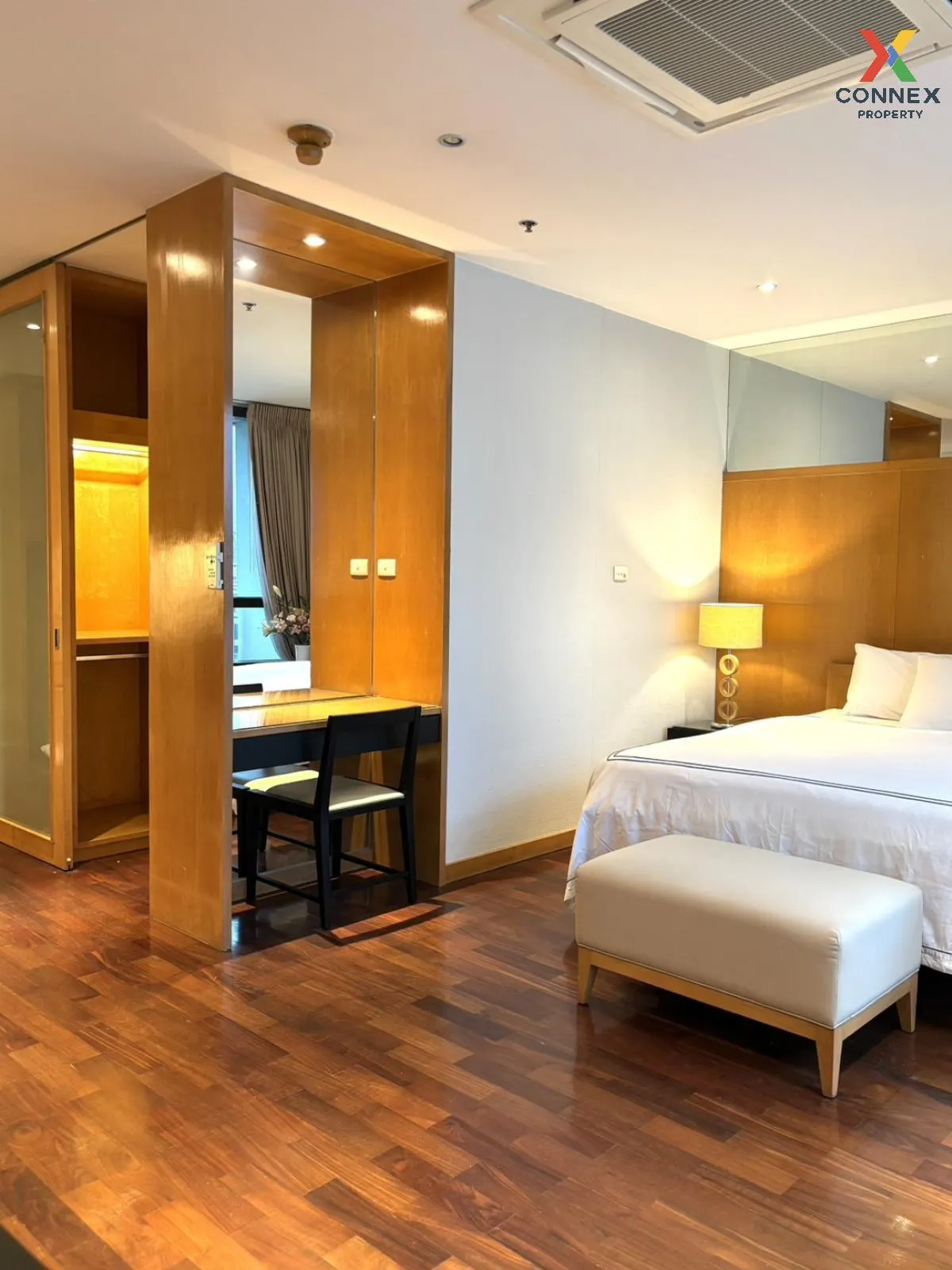 เช่าคอนโด  เพรสซิเดนท์ เพลส BTS-ชิดลม ลุมพินี เขต ปทุมวัน กรุงเทพ