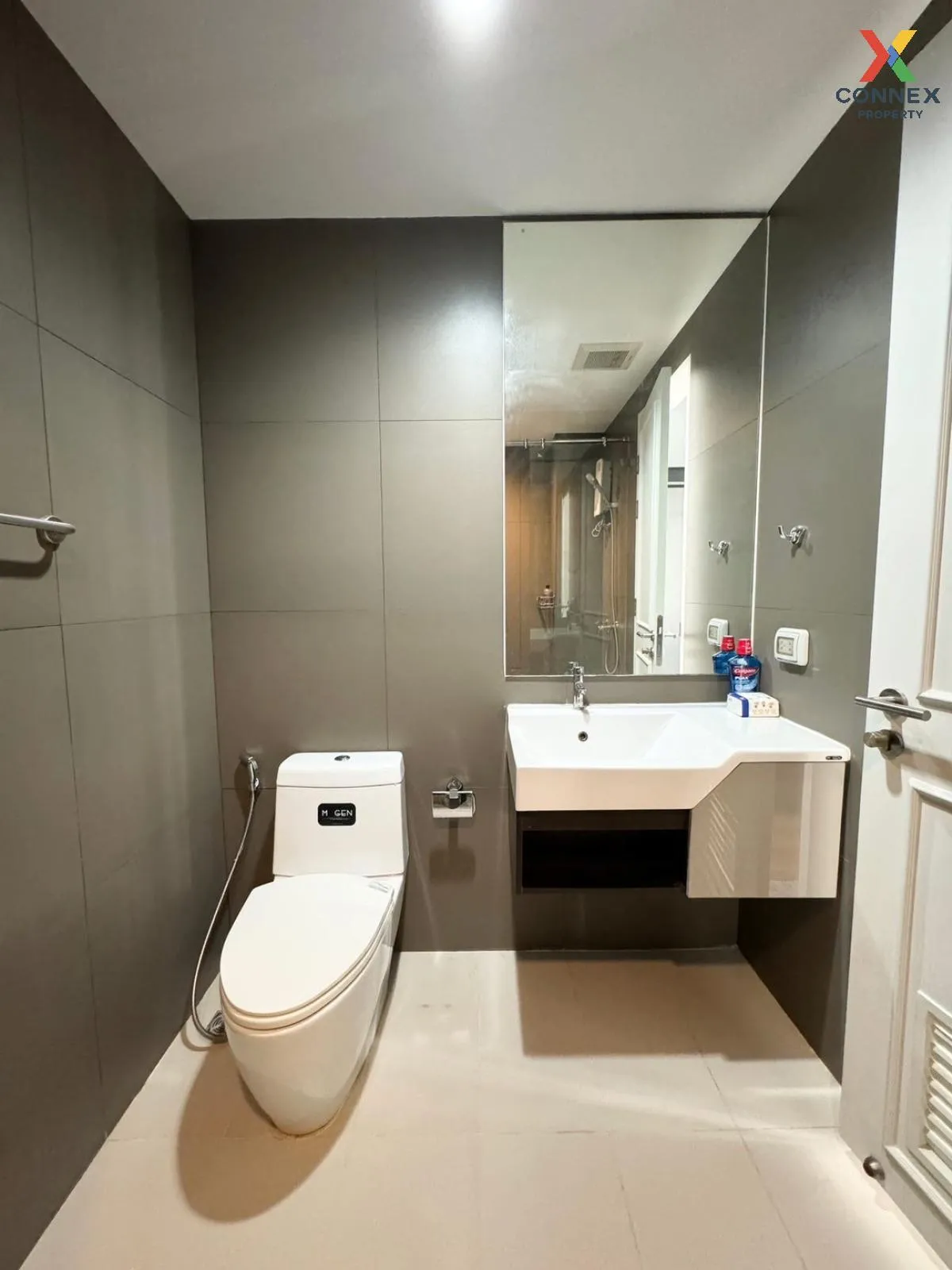 For Sale Condo , Movenpick Residences Condo Ekkamai , nice view , For Sale Condo , Movenpick Residences Condo Ekkamai , nice view ,