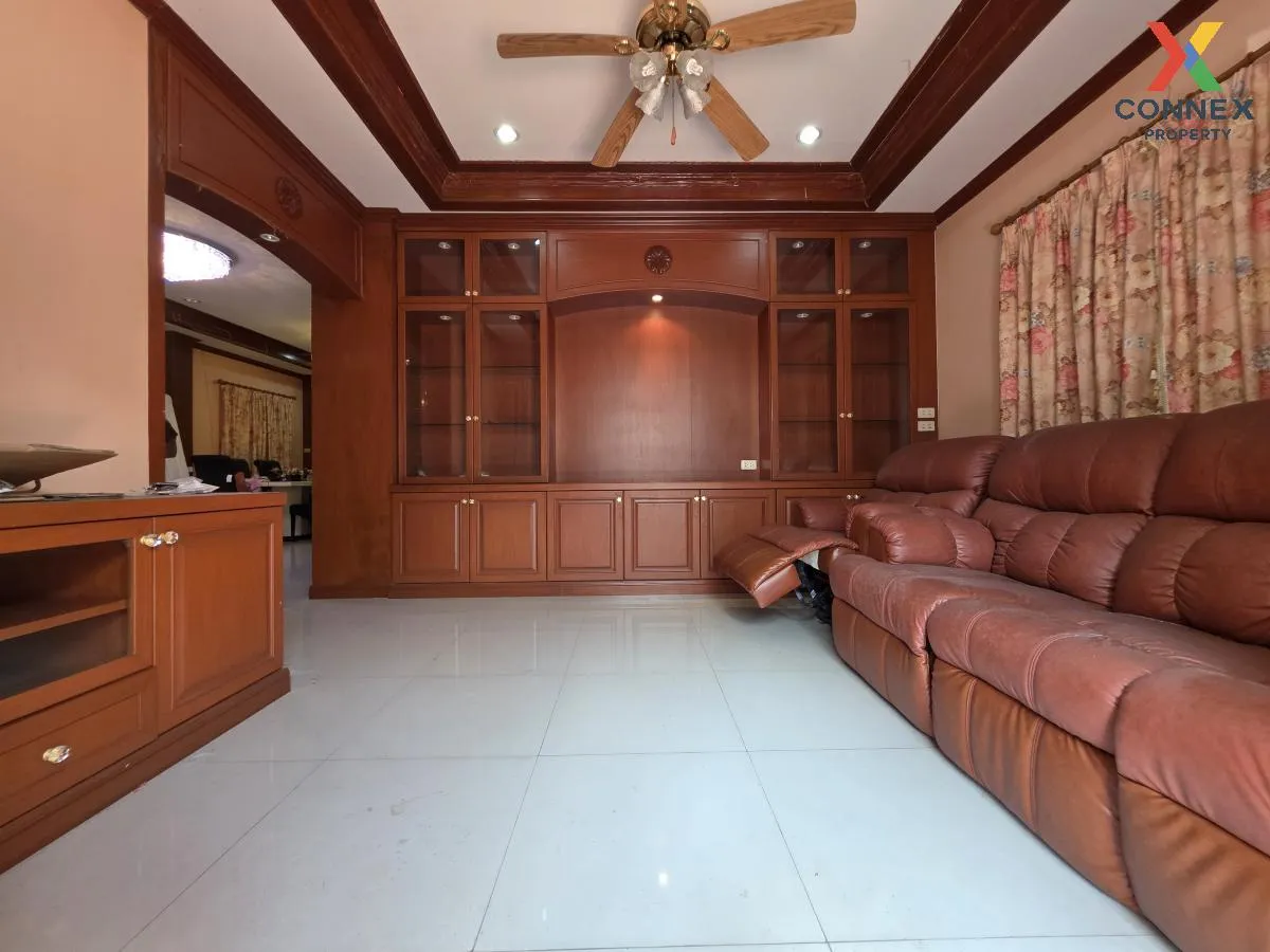 ขายบ้าน  บ้านอิ่มอัมพร 2 รีโนเวทใหม่ บางเชือกหนัง เขต ตลิ่งชัน กร