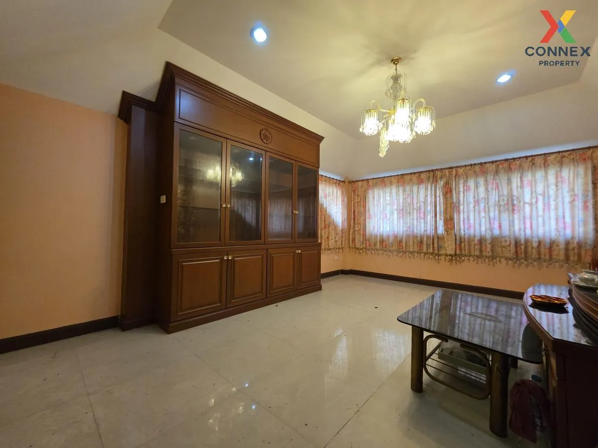 ขายบ้าน  บ้านอิ่มอัมพร 2 รีโนเวทใหม่ บางเชือกหนัง เขต ตลิ่งชัน กร