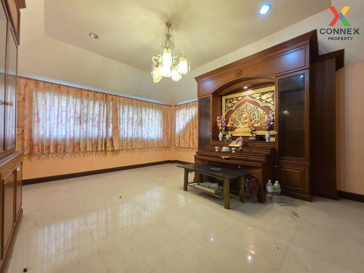 ขายบ้าน  บ้านอิ่มอัมพร 2 รีโนเวทใหม่ บางเชือกหนัง เขต ตลิ่งชัน กร