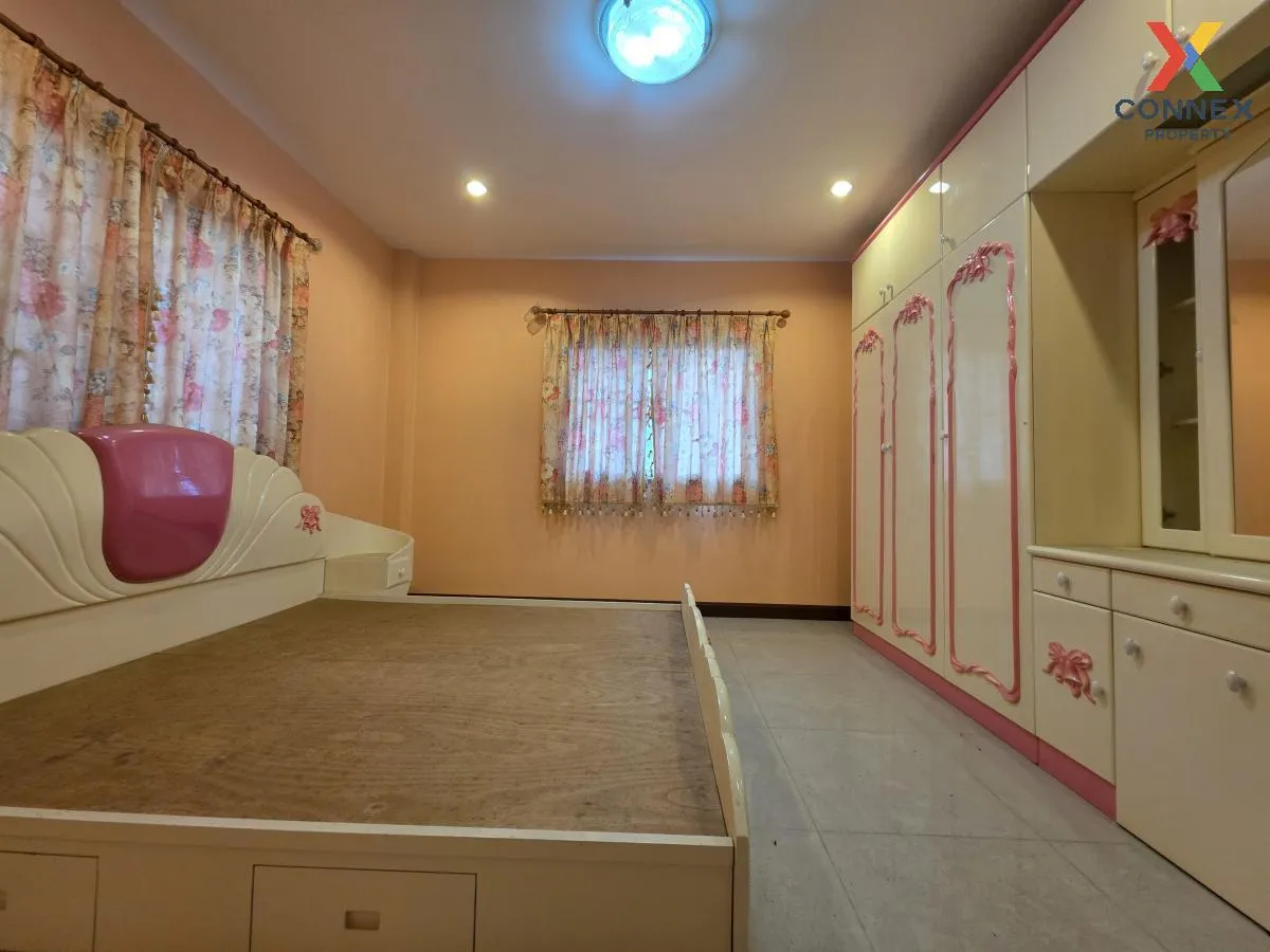 ขายบ้าน  บ้านอิ่มอัมพร 2 รีโนเวทใหม่ บางเชือกหนัง เขต ตลิ่งชัน กร