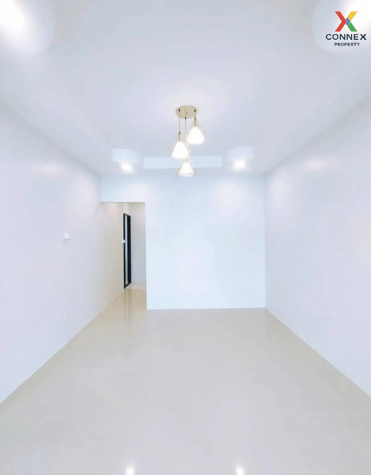 For Sale Townhouse/Townhome  , Baan Pawarisa Yokkrabat , corner u For Sale Townhouse/Townhome  , Baan Pawarisa Yokkrabat , corner u