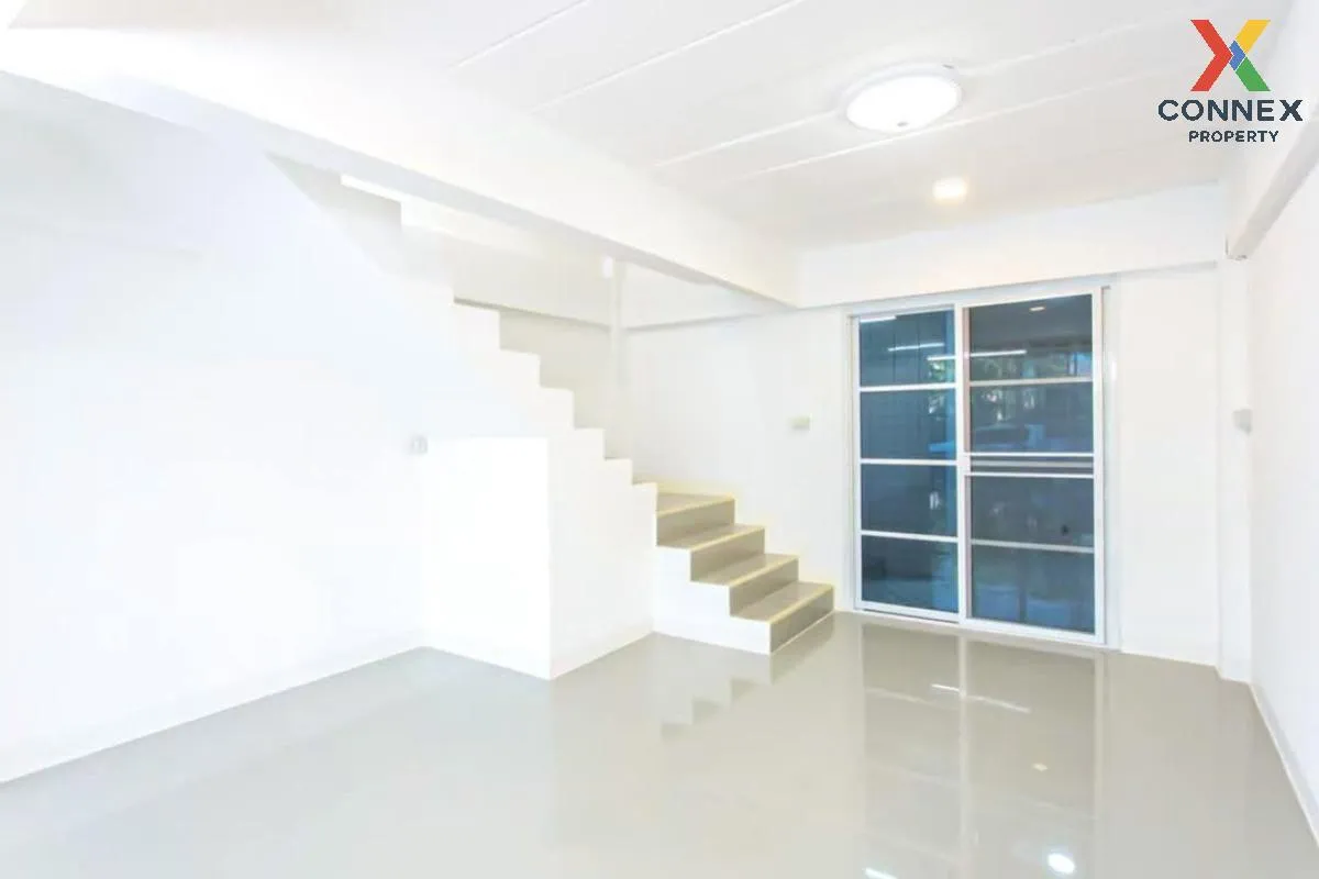 ขายอาคารพาณิชย์ 3 ชั้น 182 ตรม. กว้างมาก ๆ รีโนเวทใหม่ เขต บึงกุ่