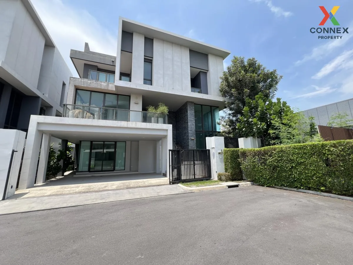 For Sale House , Baan Klang Muang Classe Ekkamai - Ramintra , Lat For Sale House , Baan Klang Muang Classe Ekkamai - Ramintra , Lat 1