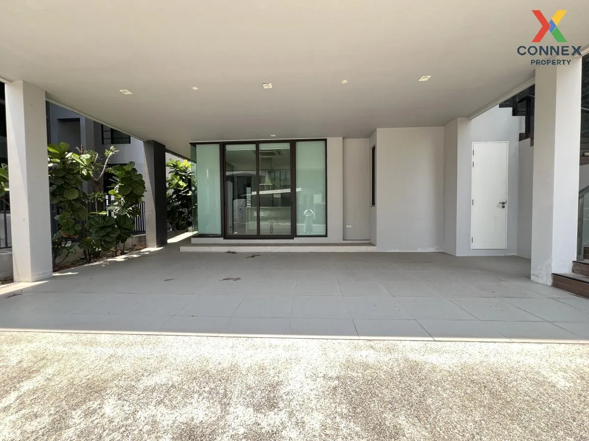 For Sale House , Baan Klang Muang Classe Ekkamai - Ramintra , Lat For Sale House , Baan Klang Muang Classe Ekkamai - Ramintra , Lat