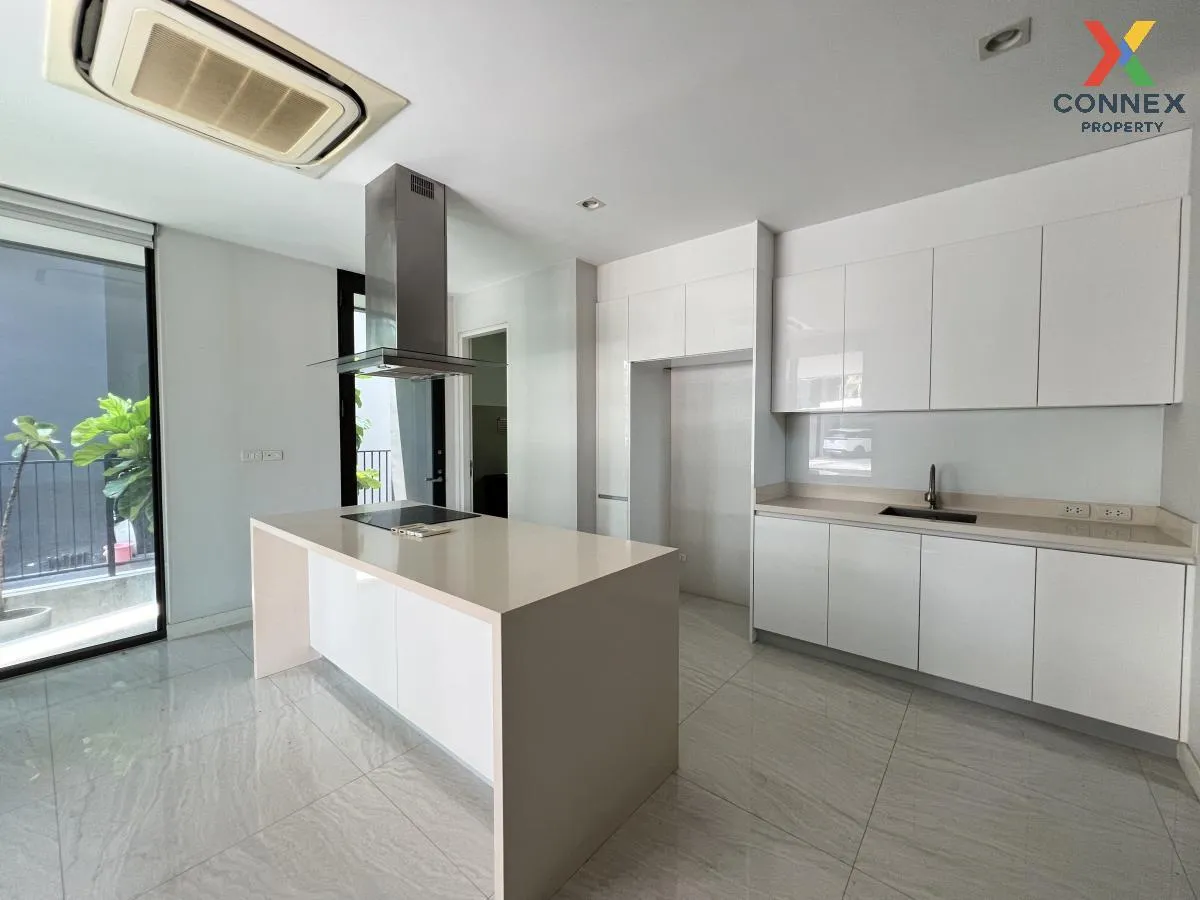 For Sale House , Baan Klang Muang Classe Ekkamai - Ramintra , Lat For Sale House , Baan Klang Muang Classe Ekkamai - Ramintra , Lat