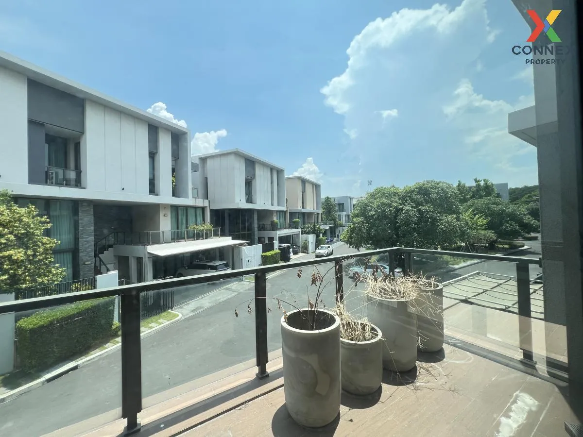 For Sale House , Baan Klang Muang Classe Ekkamai - Ramintra , Lat For Sale House , Baan Klang Muang Classe Ekkamai - Ramintra , Lat