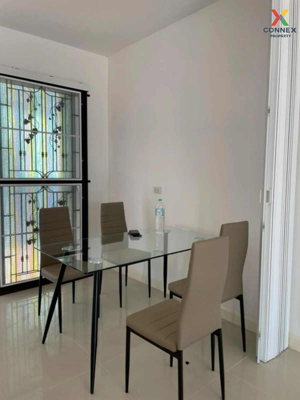 ขายทาวน์เฮ้าส์/ทาวน์โฮม  บ้านกลางเมือง เอส - เซ้นส์ ศรีนครินทร์ ห 1