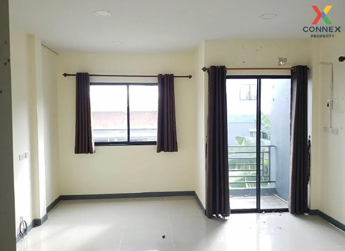 For Sale Townhouse/Townhome  , The Next Village 2 , Bo Win , Si R For Sale Townhouse/Townhome  , The Next Village 2 , Bo Win , Si R 3