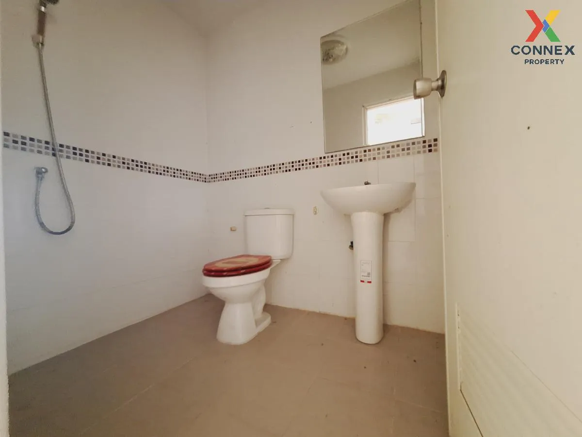 ขายทาวน์เฮ้าส์/ทาวน์โฮม  บ้านไทยวิลล่า บึง ศรีราชา ชลบุรี CX-1186 ขายทาวน์เฮ้าส์/ทาวน์โฮม  บ้านไทยวิลล่า บึง ศรีราชา ชลบุรี CX-1186 4