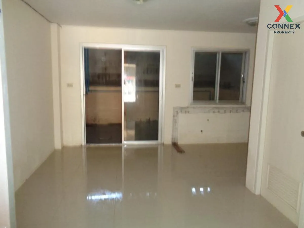 For Sale Townhouse/Townhome  , Baan Thai Villa , Bueng , Si Racha For Sale Townhouse/Townhome  , Baan Thai Villa , Bueng , Si Racha