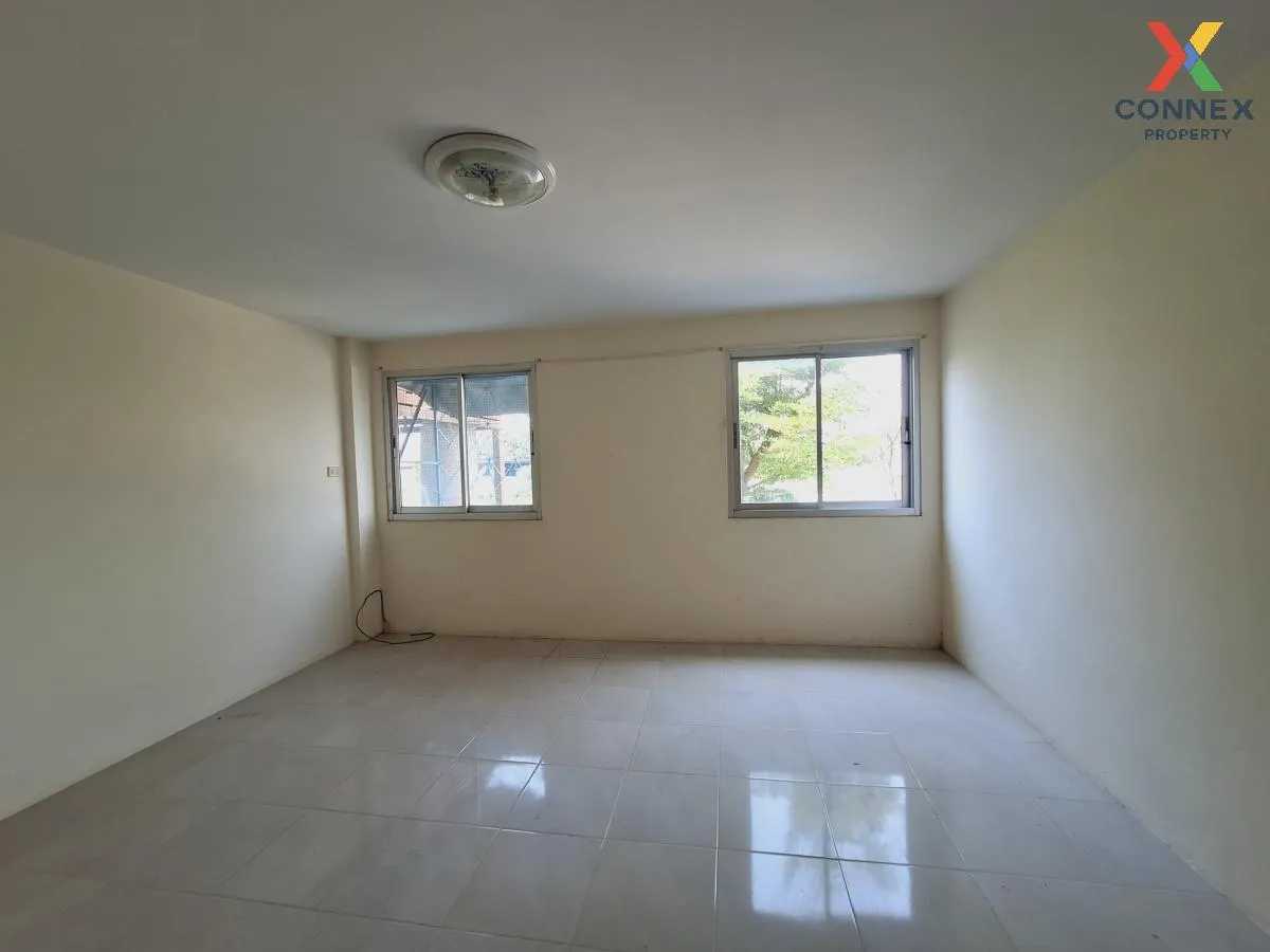 For Sale Townhouse/Townhome  , Baan Thai Villa , Bueng , Si Racha For Sale Townhouse/Townhome  , Baan Thai Villa , Bueng , Si Racha