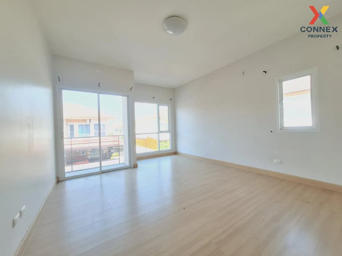 For Sale Townhouse/Townhome  , Priyawut 331 , Bo Win , Si Racha , For Sale Townhouse/Townhome  , Priyawut 331 , Bo Win , Si Racha ,