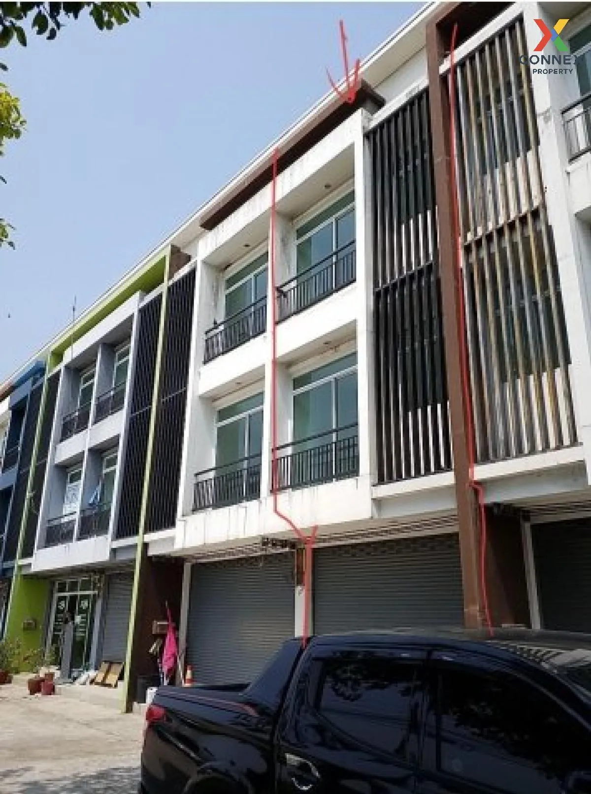 For Sale Commercial Building , The Living Sriracha , Surasak , Si 2