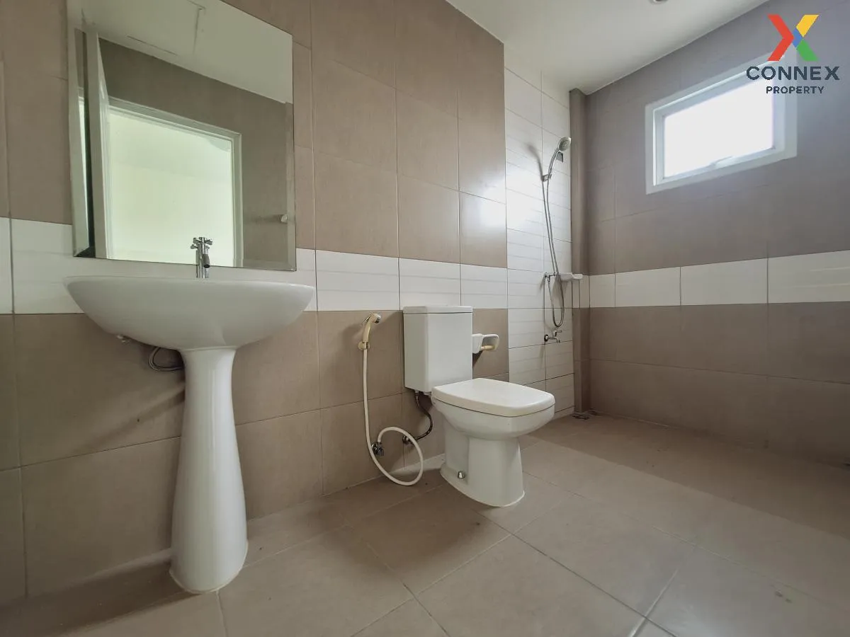 For Sale Commercial Building , The Living Sriracha , Surasak , Si