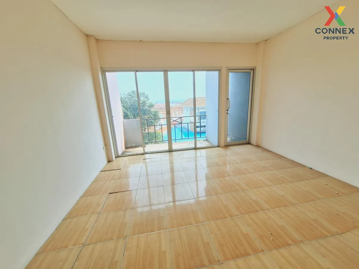 For Sale Commercial Building , Supromyen Condo View , Surasak , S For Sale Commercial Building , Supromyen Condo View , Surasak , S