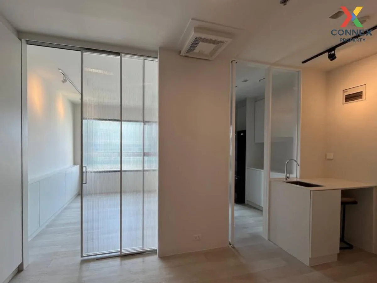 For Sale Condo , Life One Wireless , high floor , BTS-Phloen Chit 1