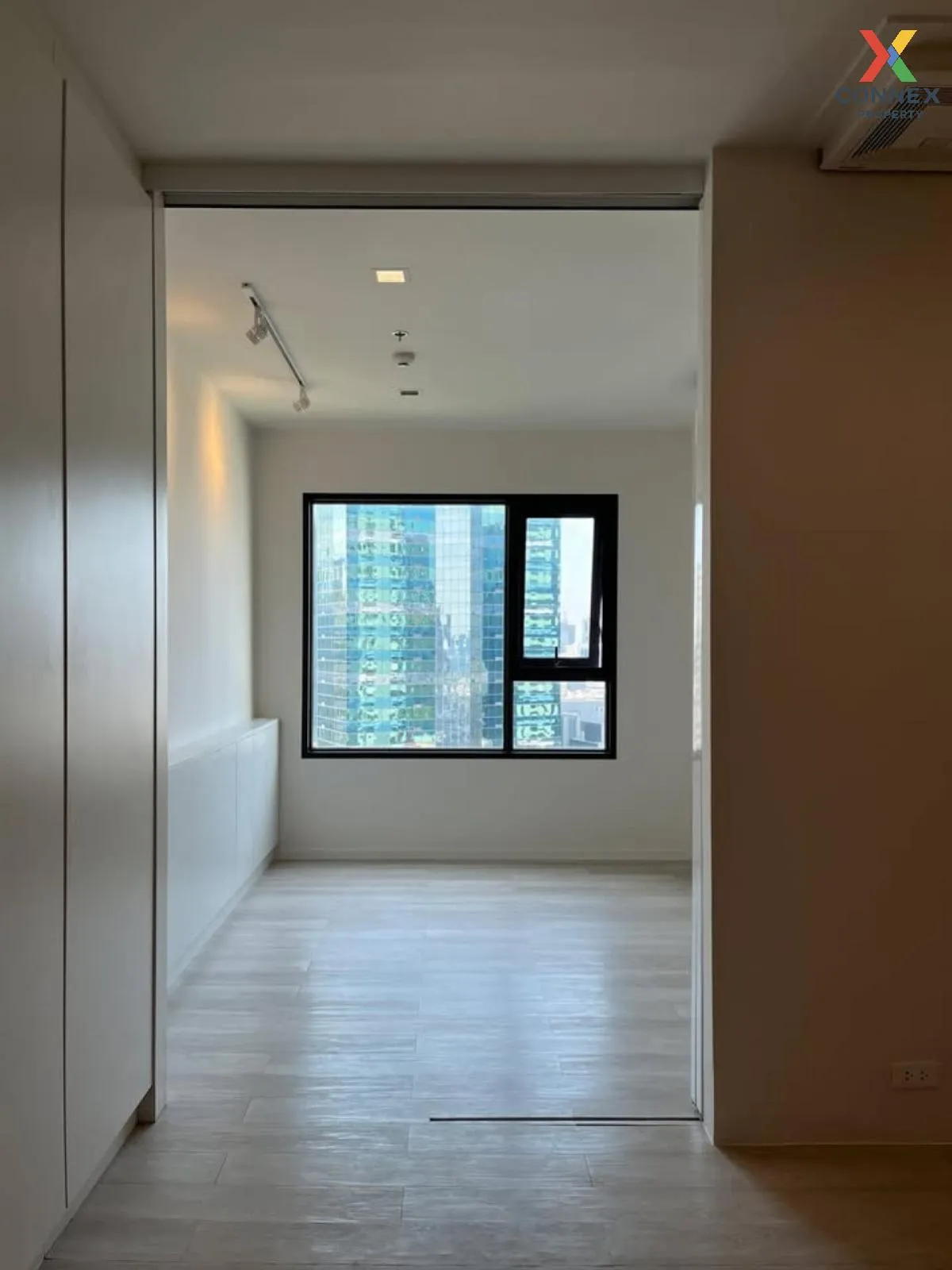 For Sale Condo , Life One Wireless , high floor , BTS-Phloen Chit 4