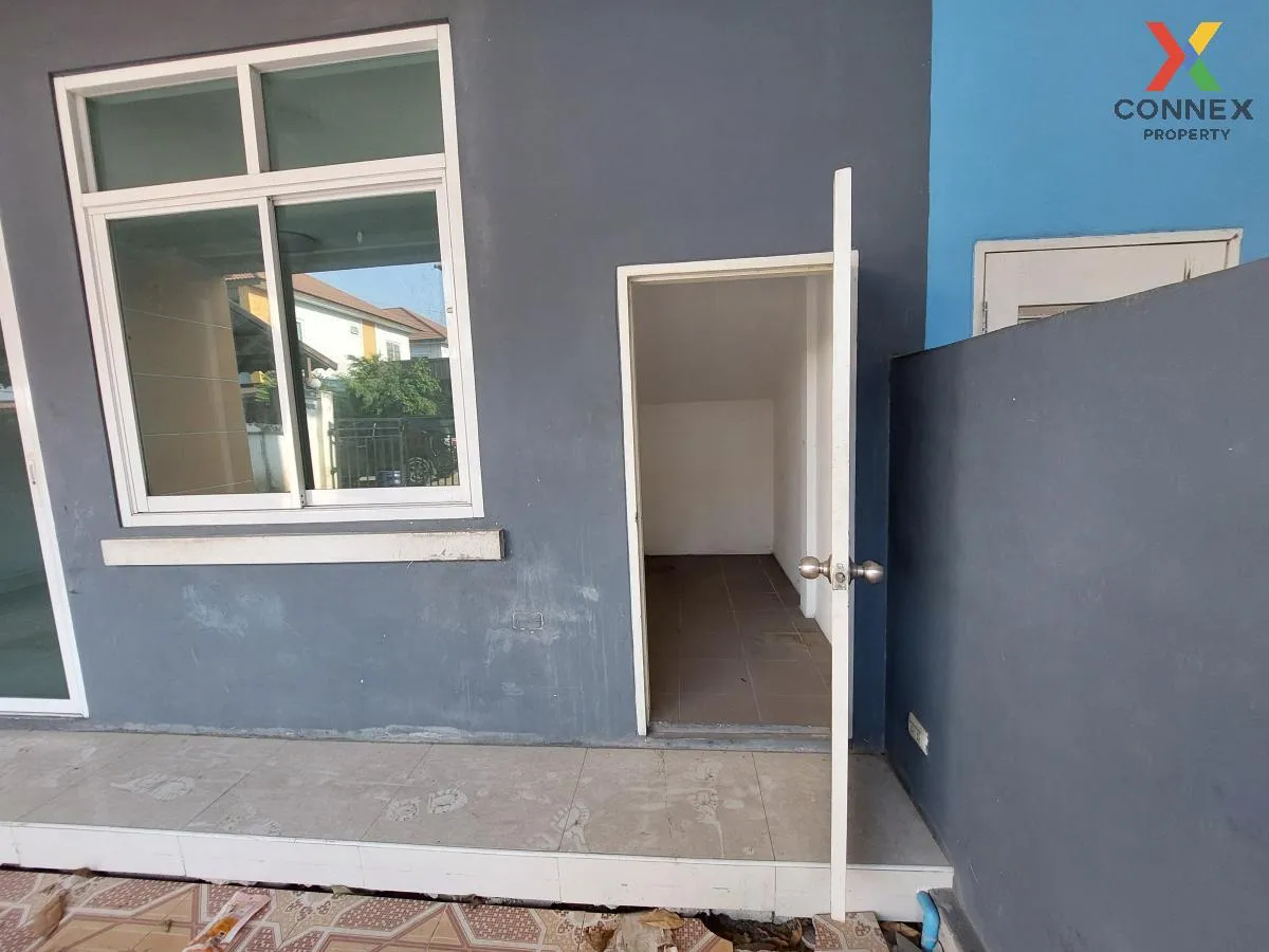 ขายทาวน์เฮ้าส์/ทาวน์โฮม  ทรัพย์รุ่งเรือง ซิตี้ 2 บ้านเก่า พานทอง  4