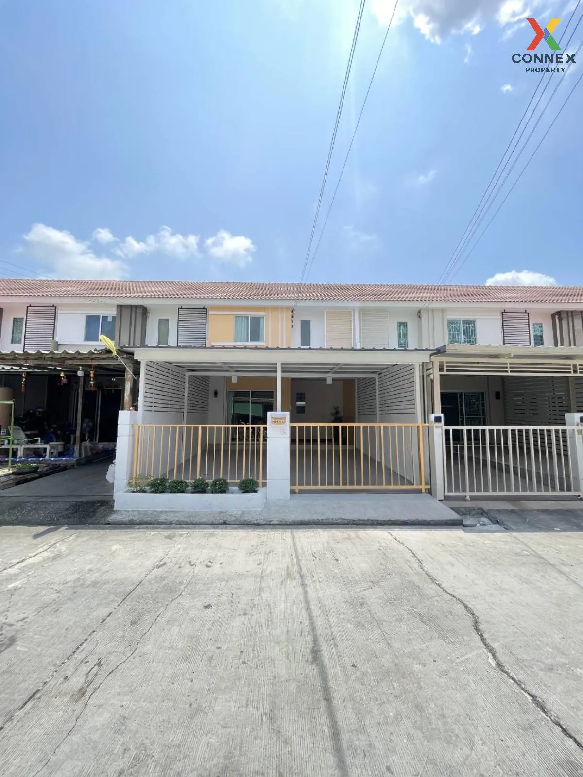 For Sale Townhouse/Townhome  , Baan Pruksa 84/2 Petchkasem 63-Won For Sale Townhouse/Townhome  , Baan Pruksa 84/2 Petchkasem 63-Won 1