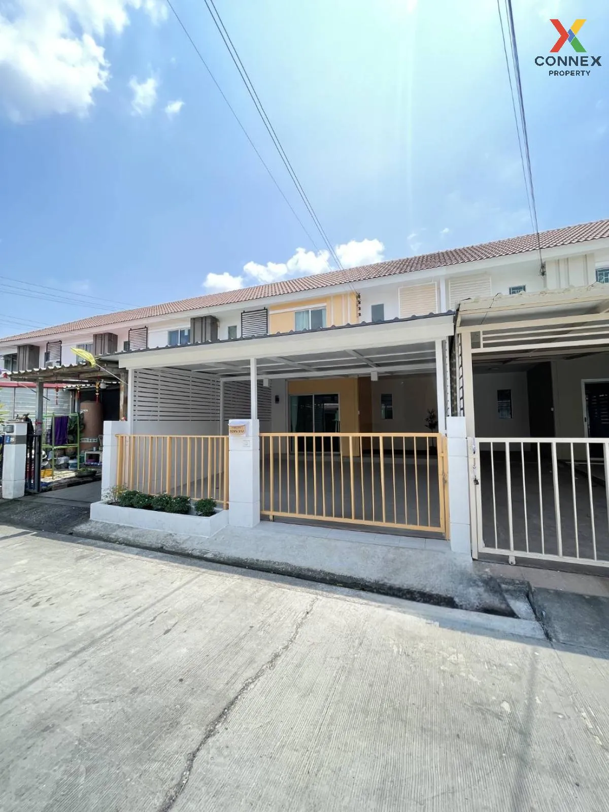 For Sale Townhouse/Townhome  , Baan Pruksa 84/2 Petchkasem 63-Won For Sale Townhouse/Townhome  , Baan Pruksa 84/2 Petchkasem 63-Won 3