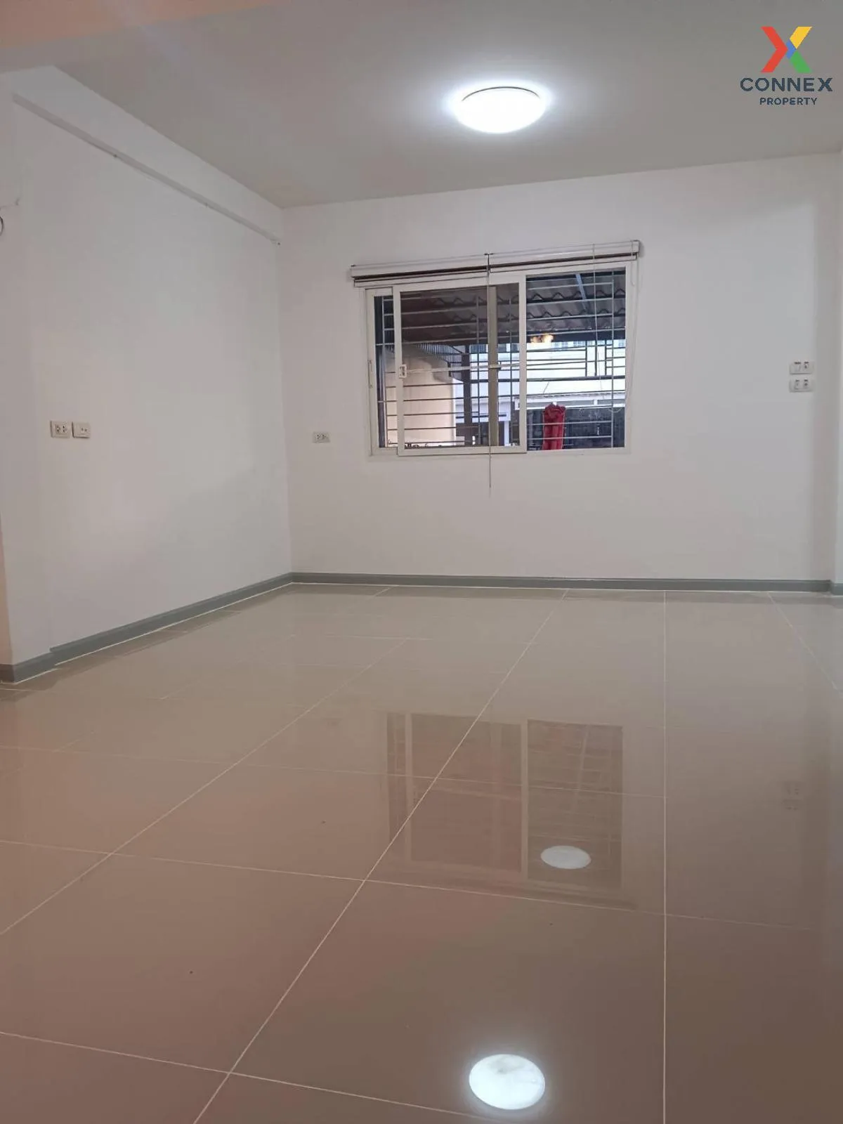 For Sale Townhouse/Townhome  , Supalai Ville Srinakarin - Kingkae 3