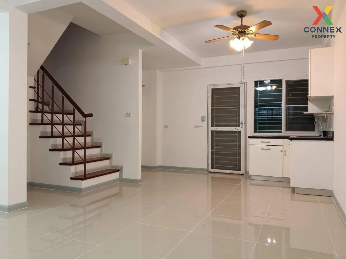 For Sale Townhouse/Townhome  , Supalai Ville Srinakarin - Kingkae
