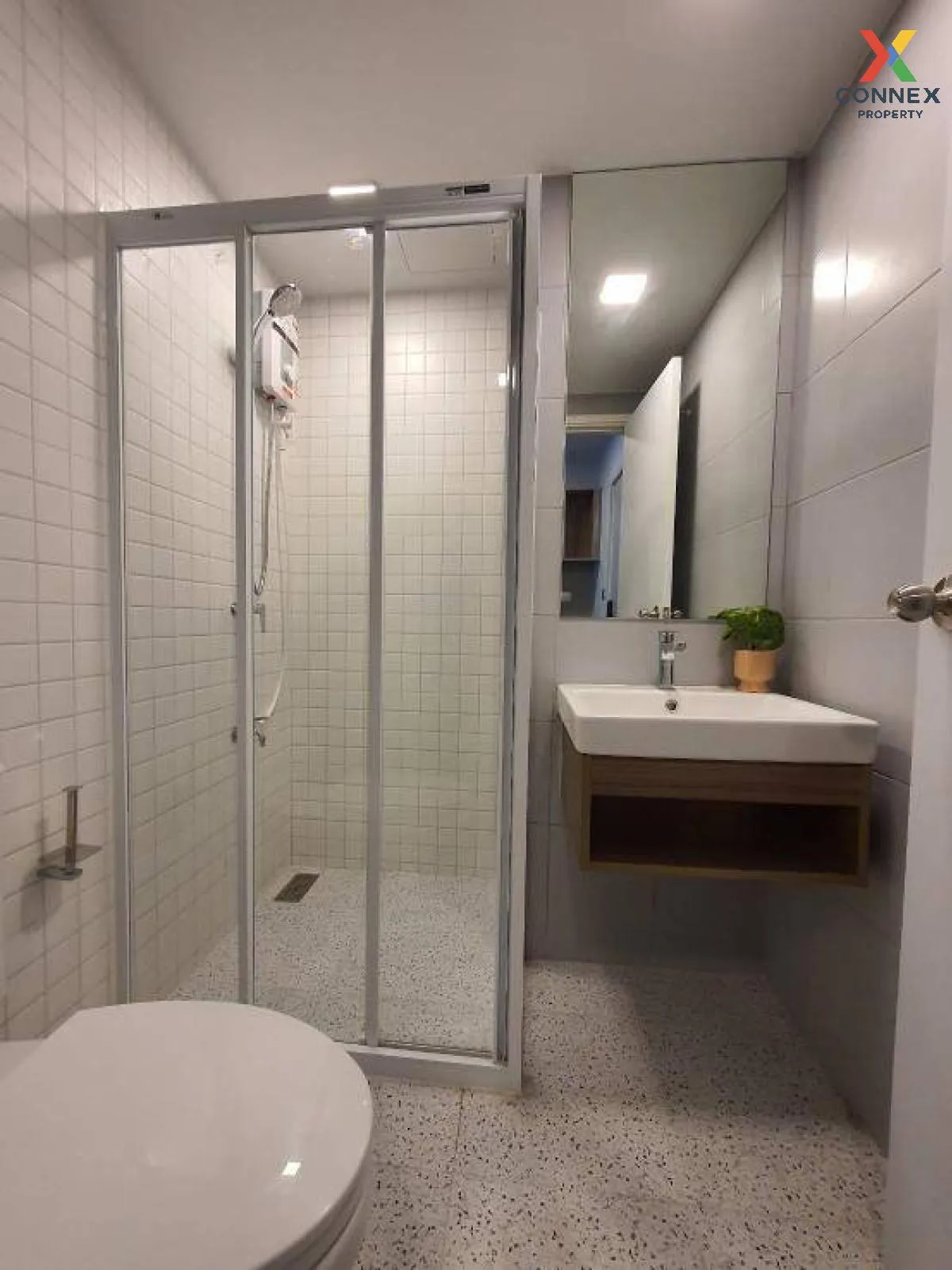 เช่าคอนโด  เคฟ ทียู คลองหนึ่ง คลองหลวง ปทุมธานี CX-118767