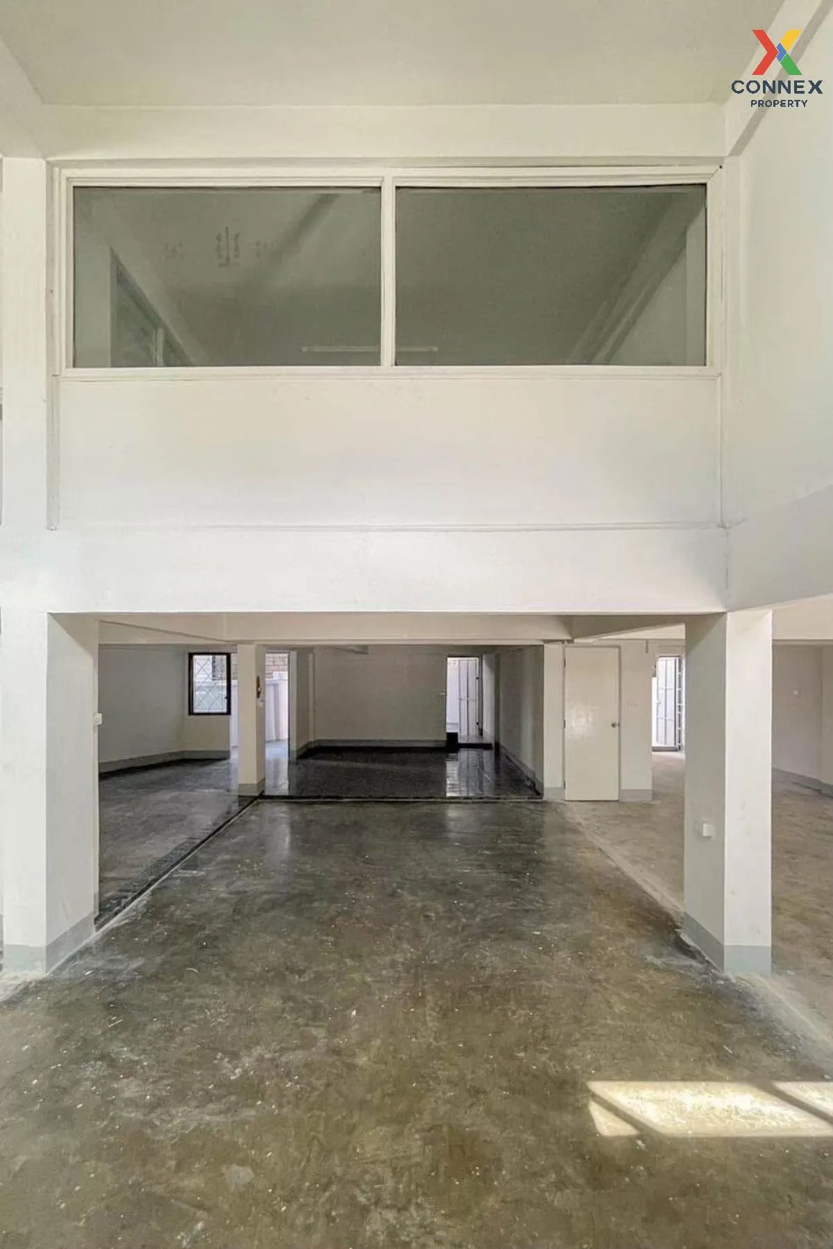 ขายอาคารพาณิชย์ 3 คูหา 3 ชั้นครึ่ง วัดเกต เมืองเชียงใหม่ เชียงใหม