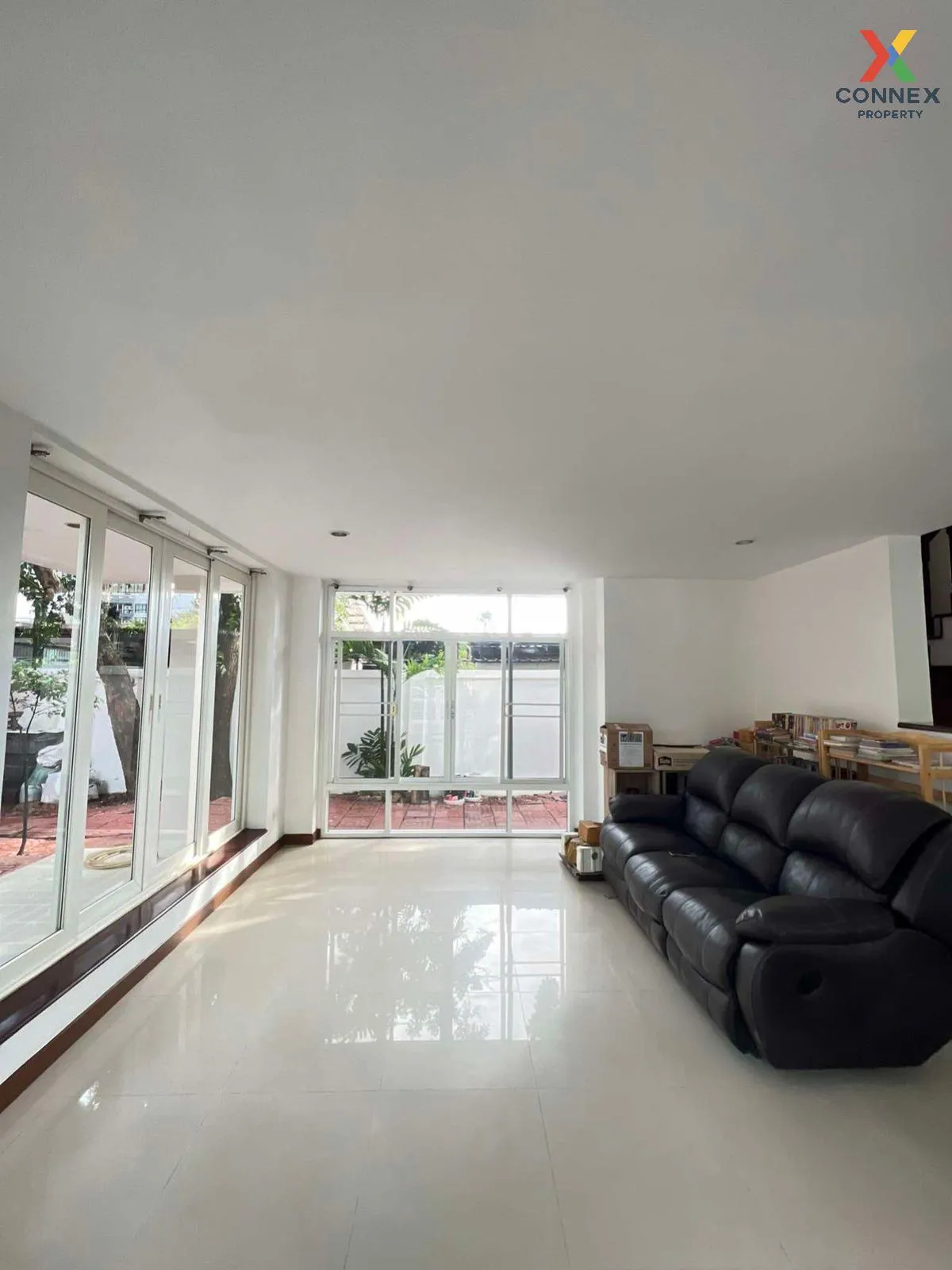 For Sale Townhouse/Townhome  , Floraville Srinakarin-Thaparak , B 2