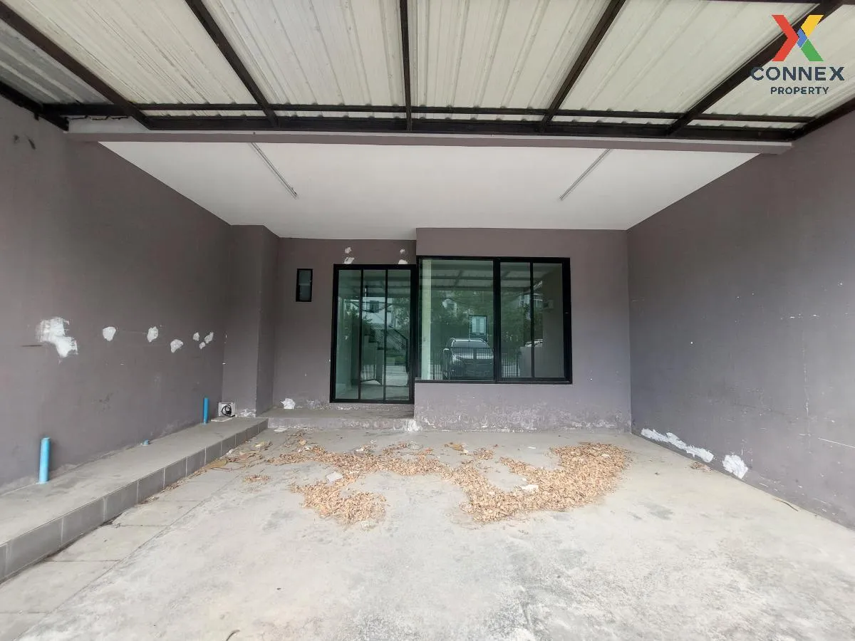 ขายทาวน์เฮ้าส์/ทาวน์โฮม  ไฮท์ ลิฟวิ่ง หนองกะขะ พานทอง ชลบุรี CX-1 4